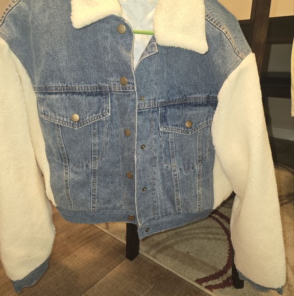 Small Jean/Sherpa Jacket - Picture 1 of 2